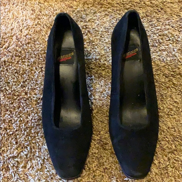 Aerosoles black shoes. - Picture 2 of 5